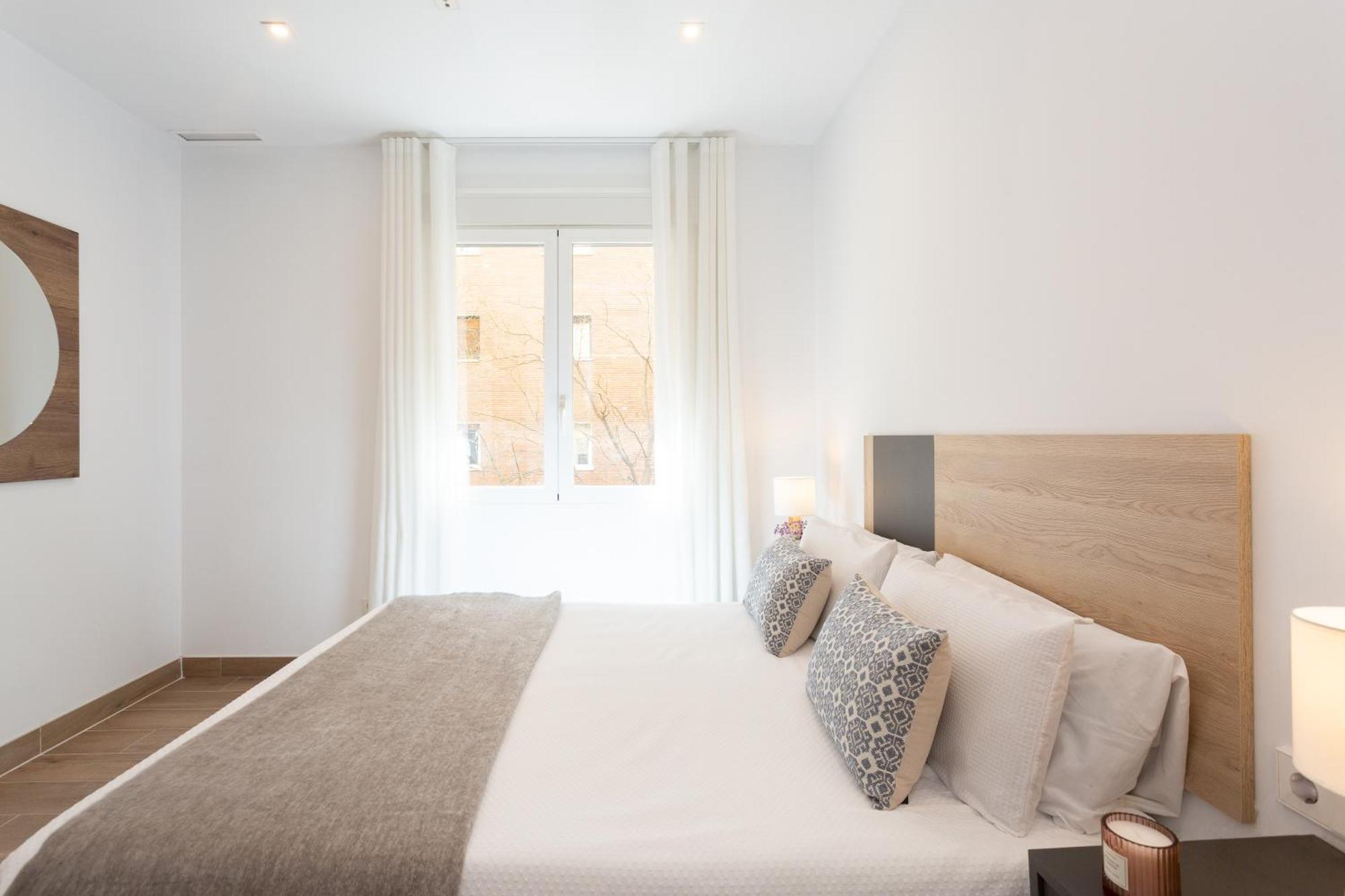 General Oraa - Darya Living Apartman Madrid Kültér fotó